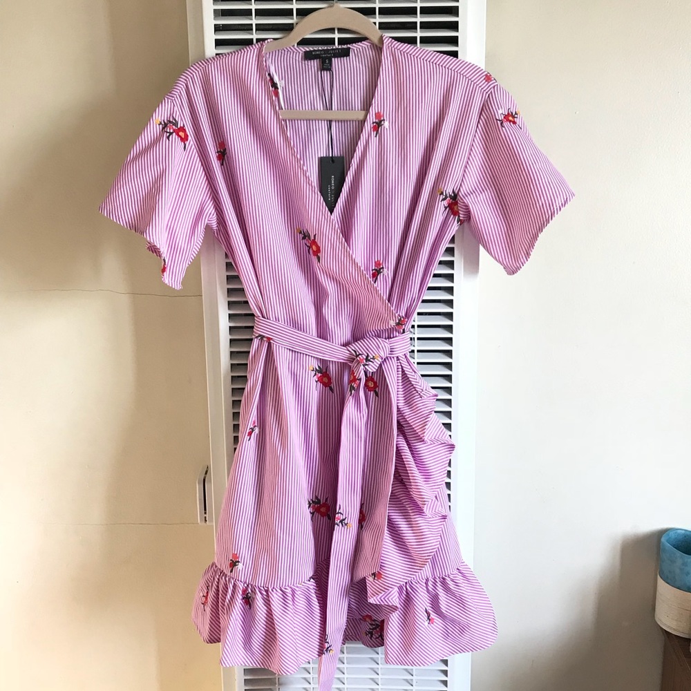 Romeo and Juliet Couture Embroidered Print Dress